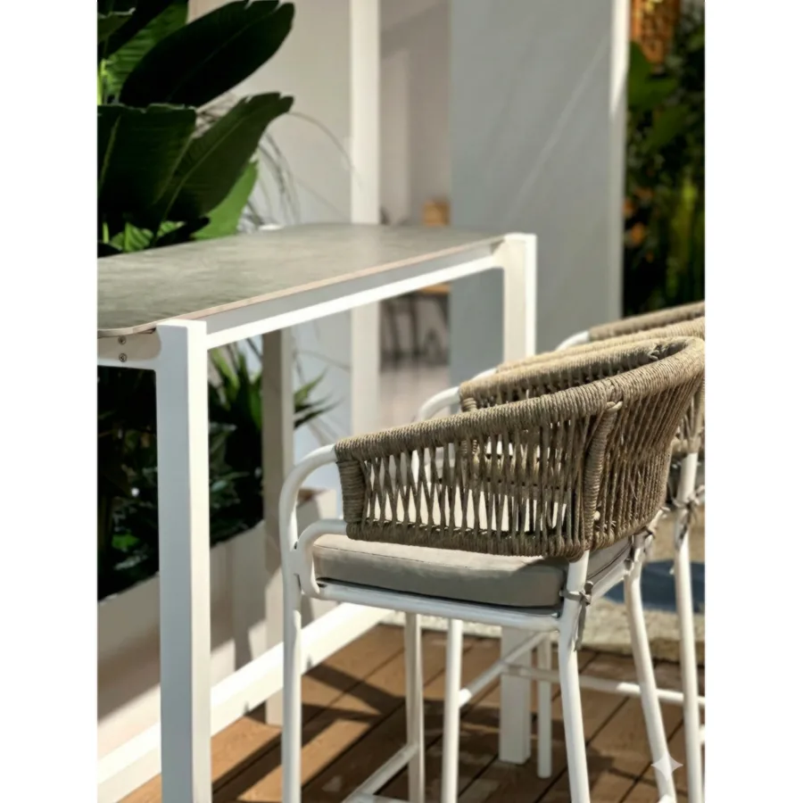 Furmeiz Outdoor Bar Chair – Aluminum Frame with Flat Rattan & Quick-Dry Cushion
